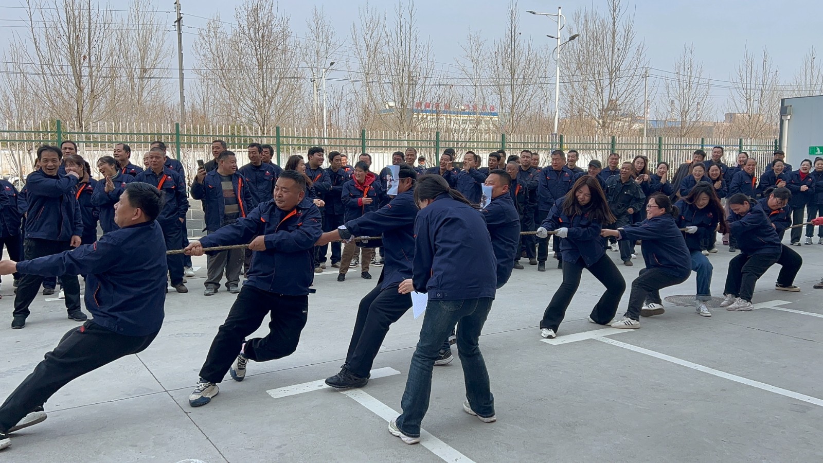 巾幗綻芳華，共慶三八節(jié)
