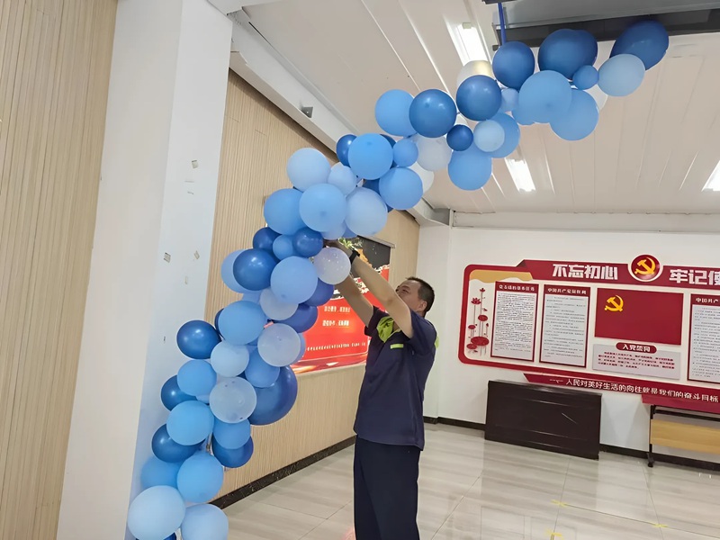 生日會(huì)丨2025二季度員工暖心慶生，共度美好時(shí)光